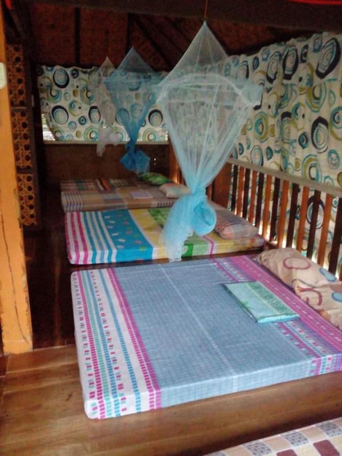 Batuan Hammock Hostel Exterior photo